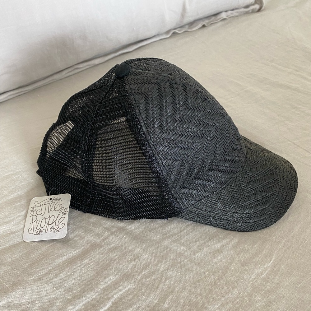 NWT Free People black straw and mesh hat